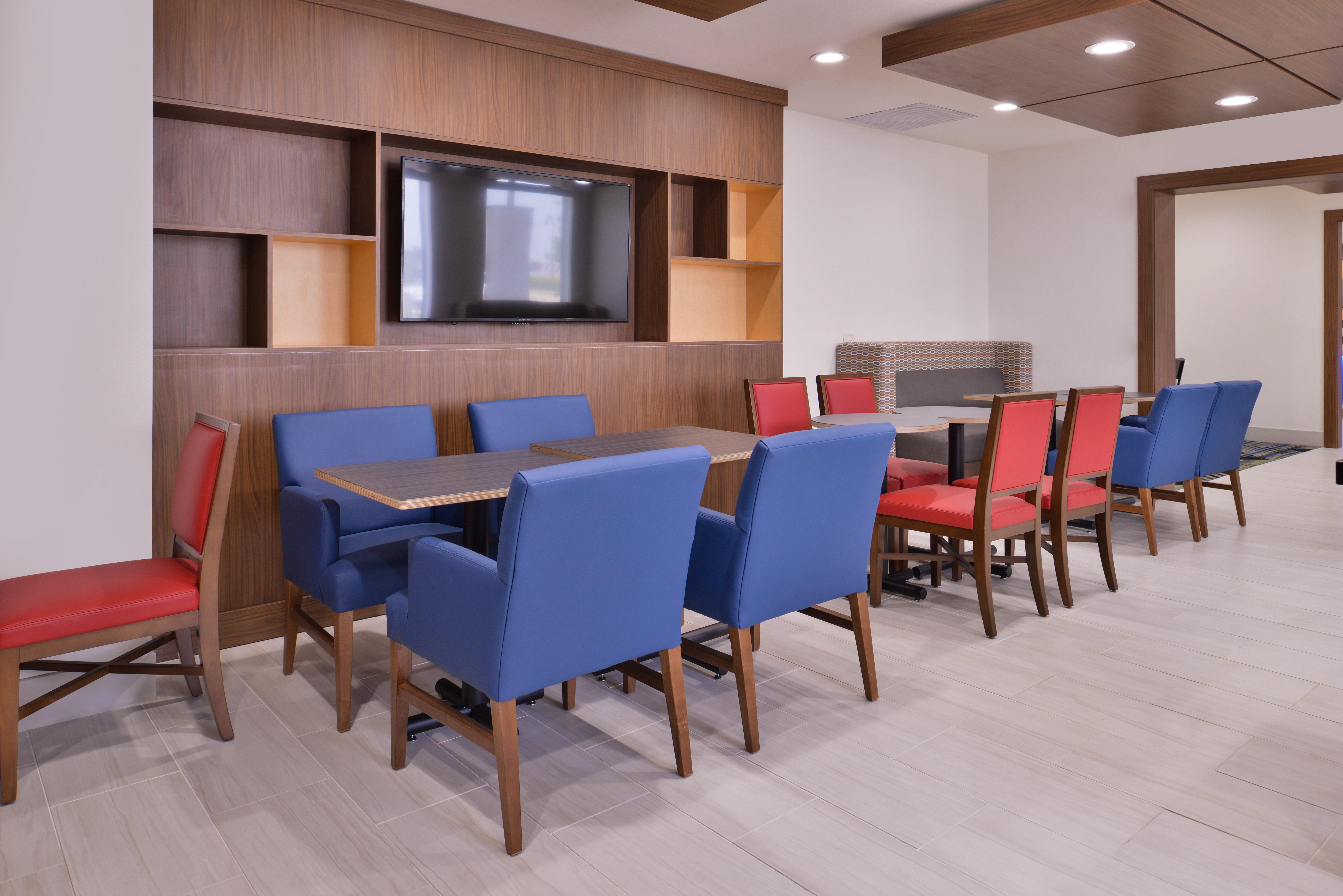 Holiday Inn Express Hotel And Suites Mesquite By Ihg Exterior foto