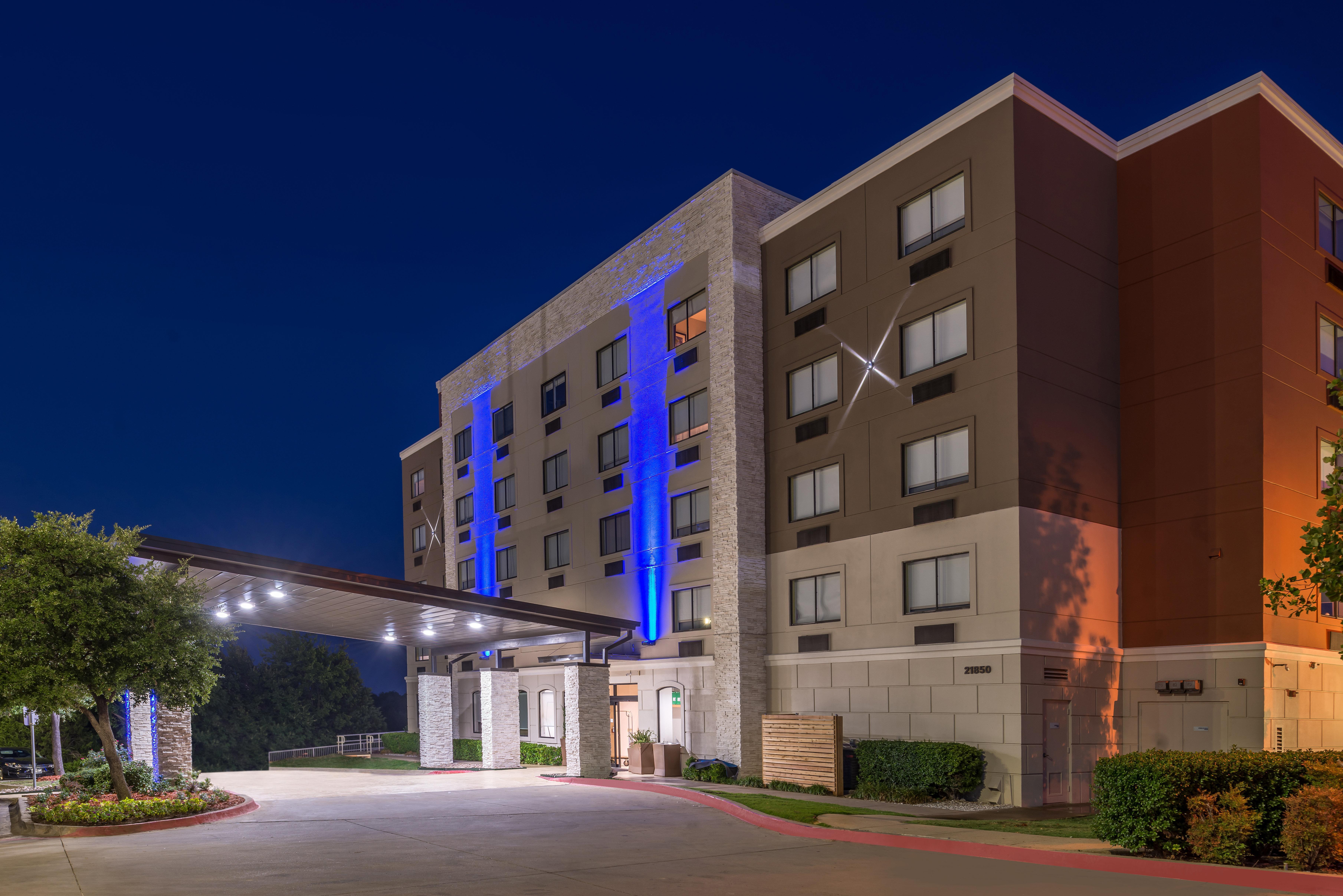 Holiday Inn Express Hotel And Suites Mesquite By Ihg Exterior foto