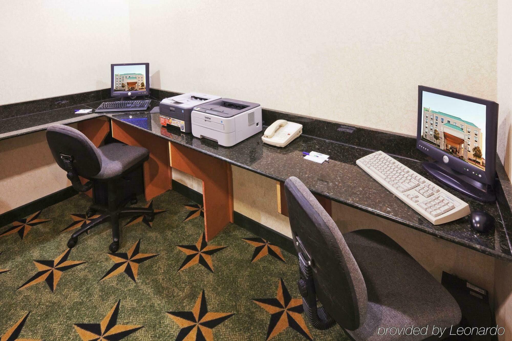 Holiday Inn Express Hotel And Suites Mesquite By Ihg Exterior foto