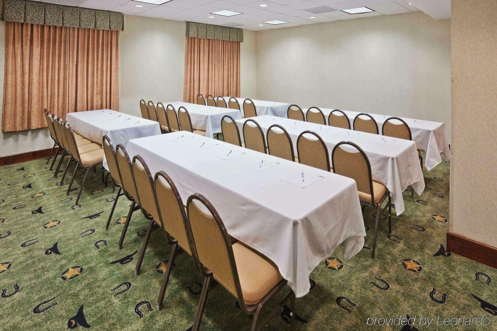 Holiday Inn Express Hotel And Suites Mesquite By Ihg Exterior foto